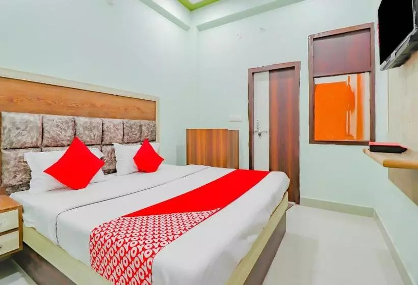 Hotelli Oyo 79055 Shree Bala Ji Residency