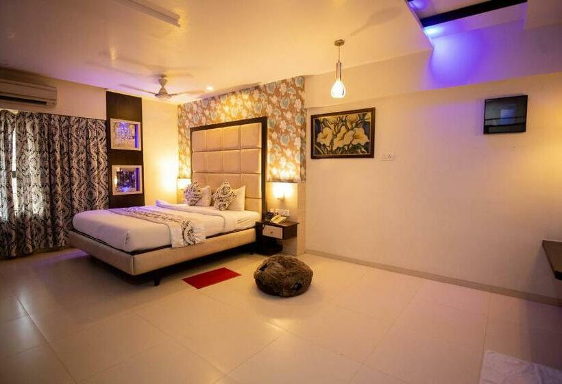 Szálloda Redwings Castle