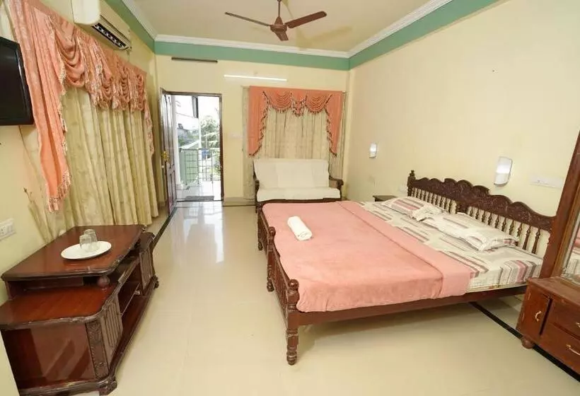 ホテル Sree Mookambika Beach Resort