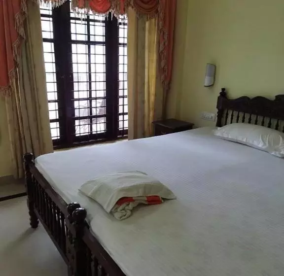 ホテル Sree Mookambika Beach Resort