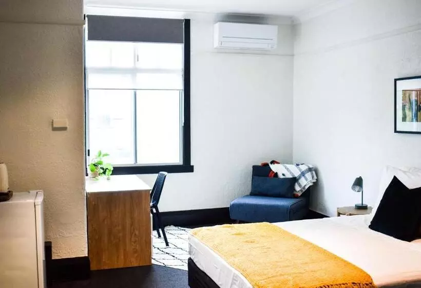 Hotelli The Sherwood