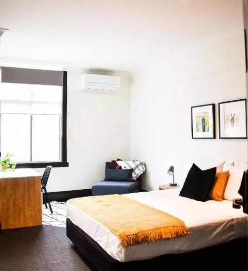 Hotelli The Sherwood