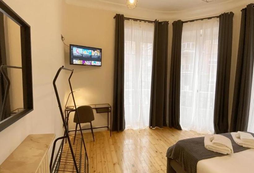 بنسيون Insidehome Catedral- Habitaciones Privadas En El Centro Con Cocina Compartida