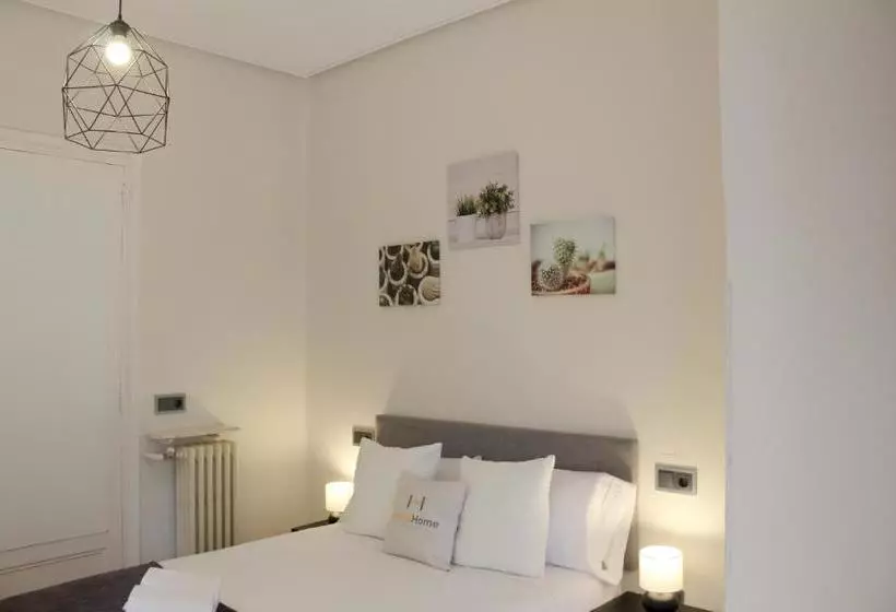 پانسیون Insidehome Catedral- Habitaciones Privadas En El Centro Con Cocina Compartida
