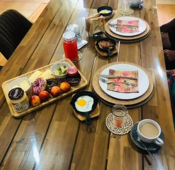 پانسیون Vaal Marina Guest House 655 Leervis