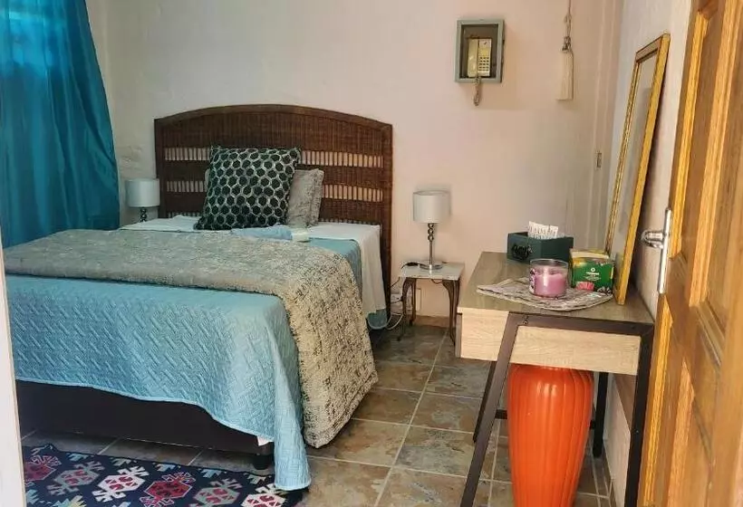 پانسیون Vaal Marina Guest House 655 Leervis