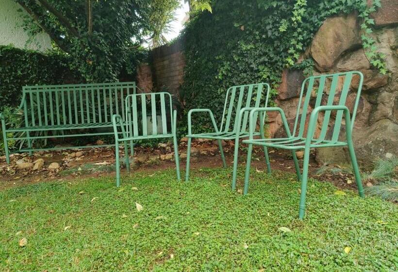 بنسيون Vaal Marina Guest House 655 Leervis