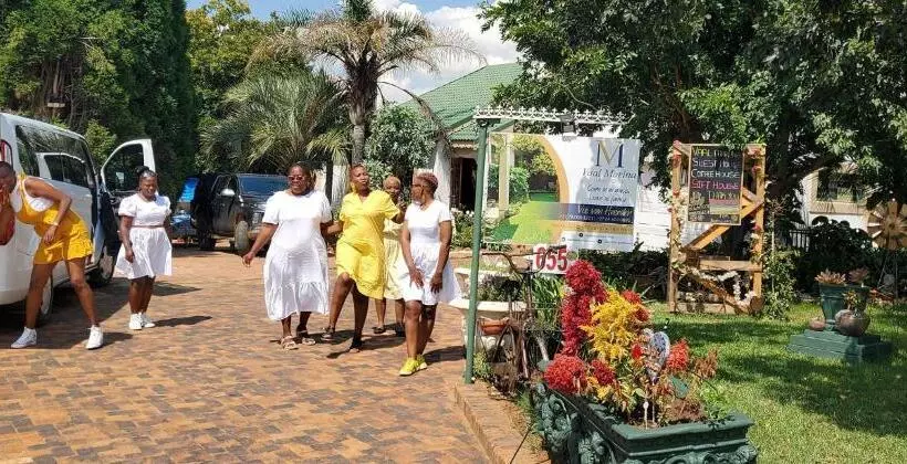پانسیون Vaal Marina Guest House 655 Leervis