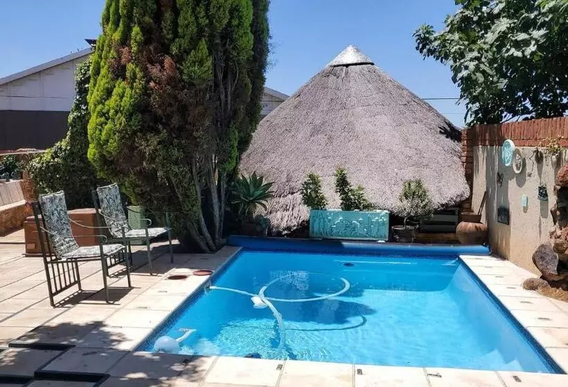 پانسیون Vaal Marina Guest House 655 Leervis