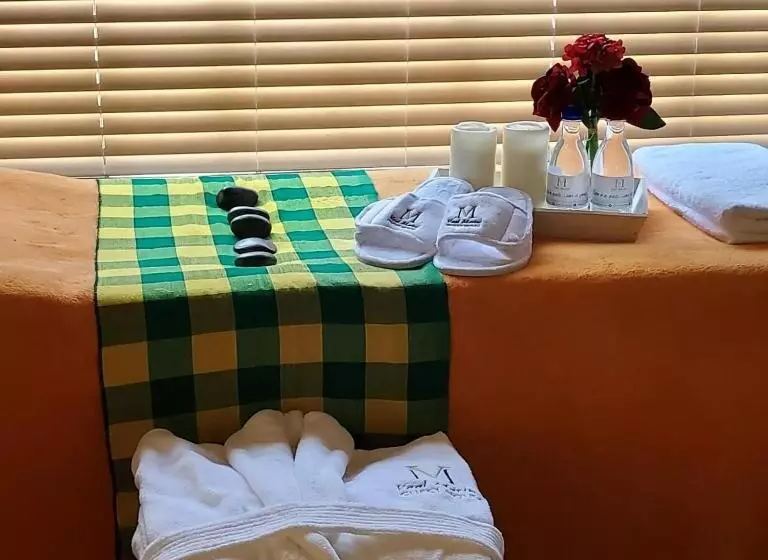 پانسیون Vaal Marina Guest House 655 Leervis
