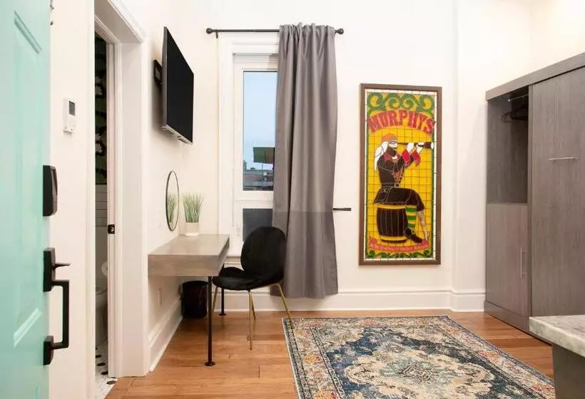 Retkeilymaja The Juniper Inn