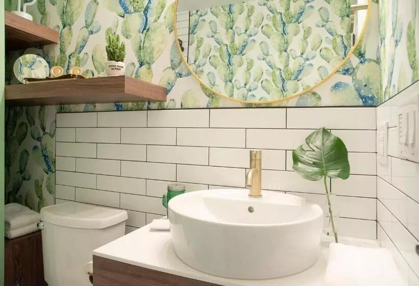 Retkeilymaja The Juniper Inn