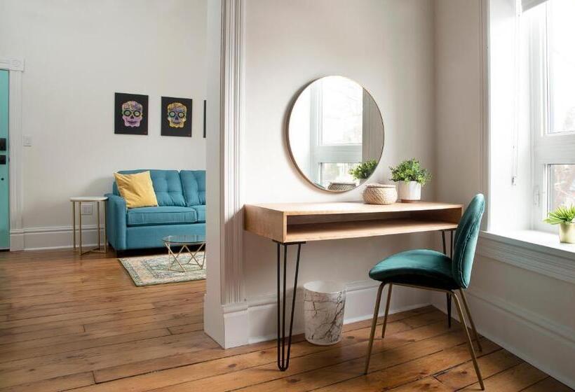 Szálló The Juniper Inn