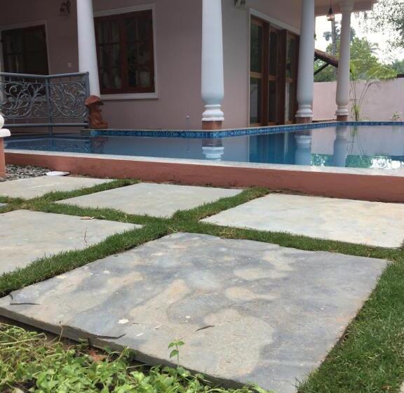 צימר Mandaram Villas