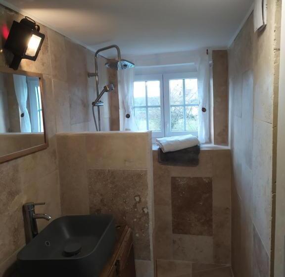 مبيت وإفطار Petit Saint Hubert 1 à 4 Personnes