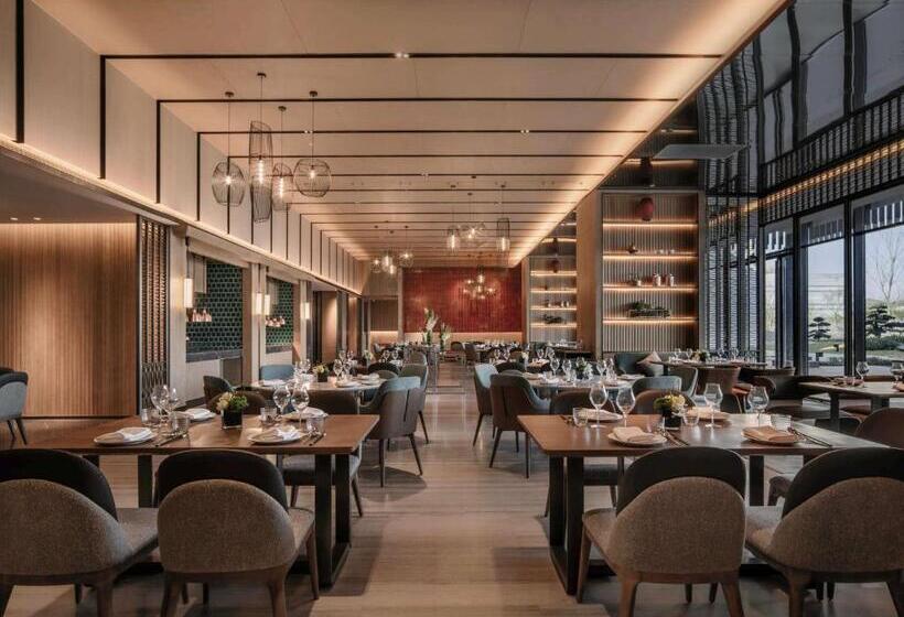 Hotel Ocean Spring Resort Chengdu Mgallery