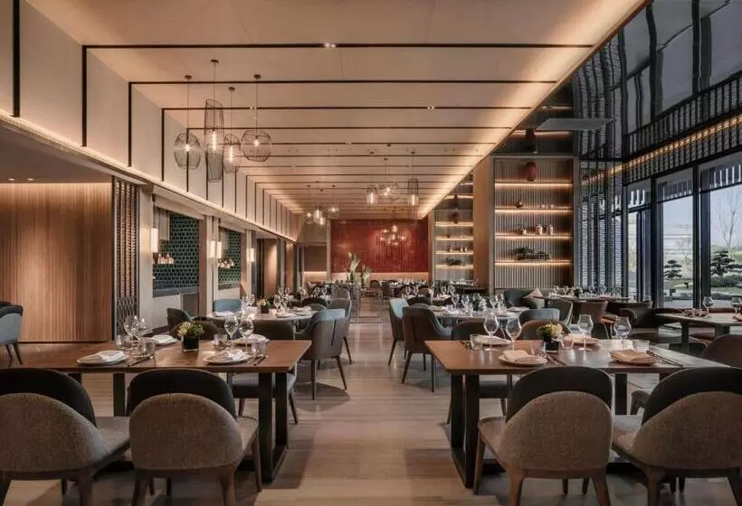 ホテル Ocean Spring Resort Chengdu   Mgallery