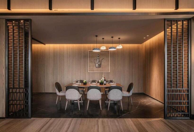 Hotel Ocean Spring Resort Chengdu Mgallery