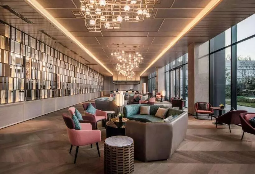 ホテル Ocean Spring Resort Chengdu   Mgallery