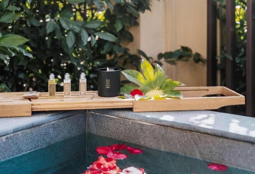 Hotel Ocean Spring Resort Chengdu Mgallery