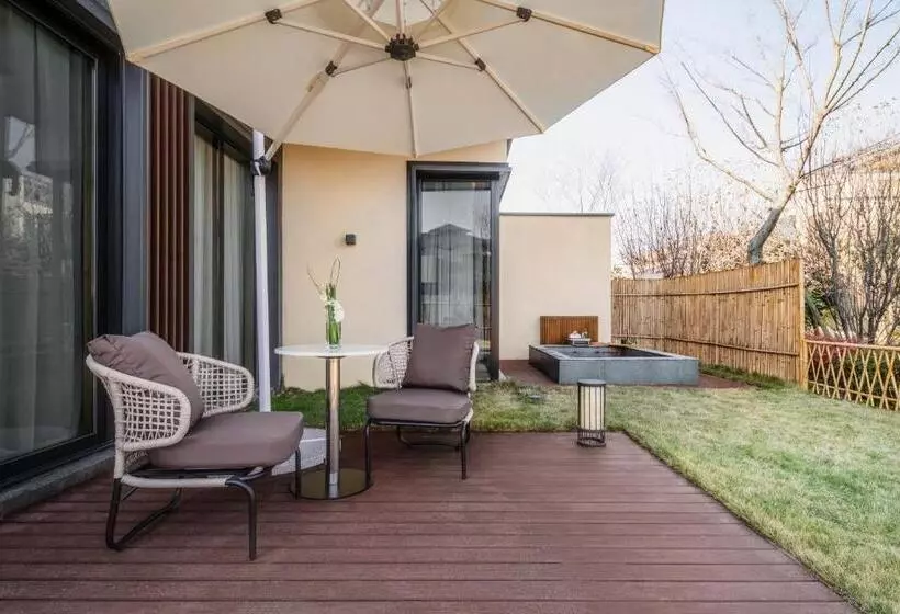 ホテル Ocean Spring Resort Chengdu   Mgallery