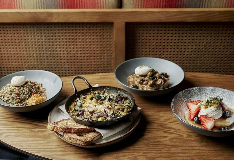 בית מלון כפרי Ovolo South Yarra