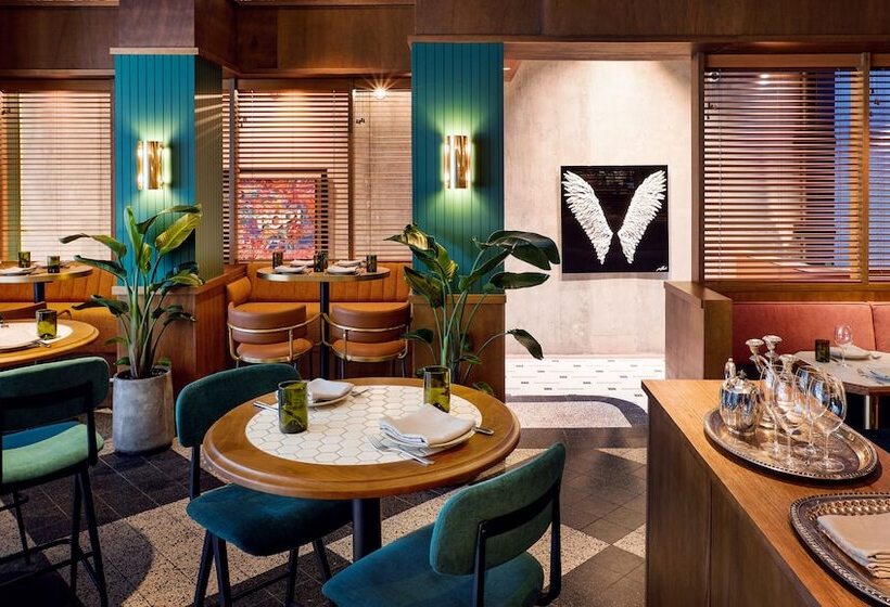 בית מלון כפרי Ovolo South Yarra