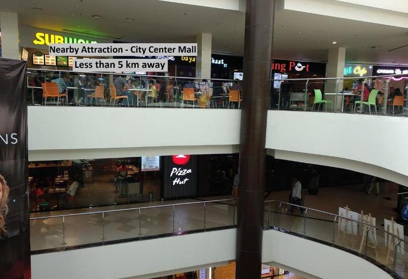 בית מלון כפרי Oyo 78391 Svr Lodge