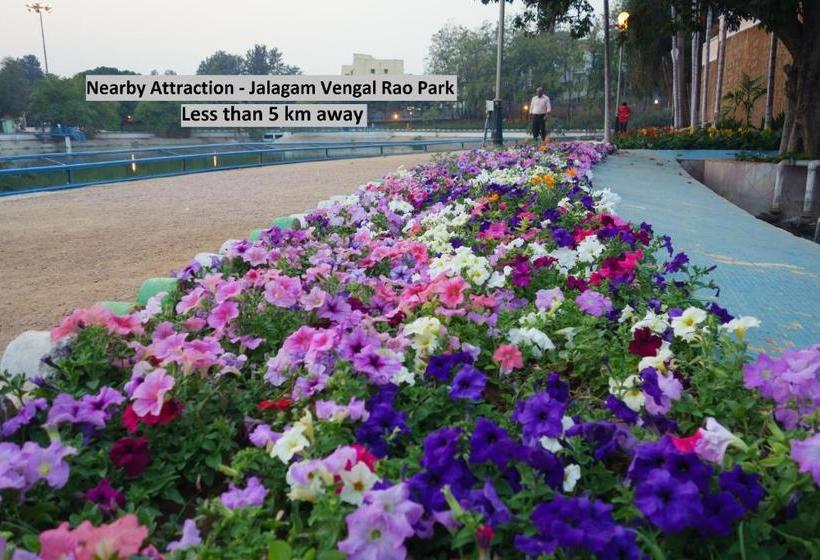 בית מלון כפרי Oyo 78391 Svr Lodge