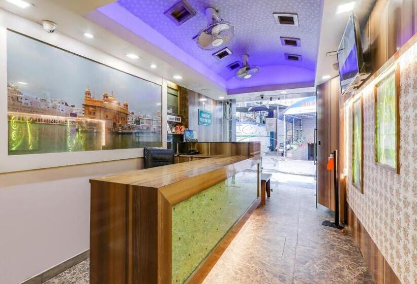 هتل Spot On 78479 Horas Regency