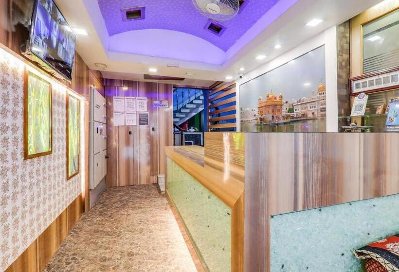 هتل Spot On 78479 Horas Regency