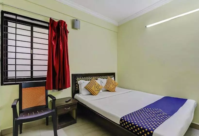 Hotelli Spot On Grand Residency