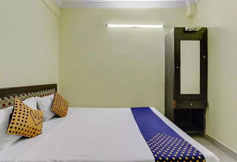 Hotelli Spot On Grand Residency