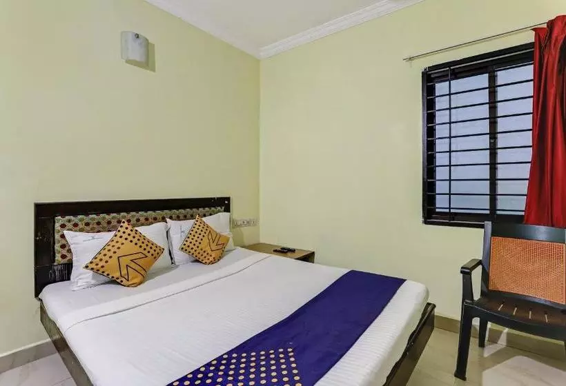 Hotelli Spot On Grand Residency