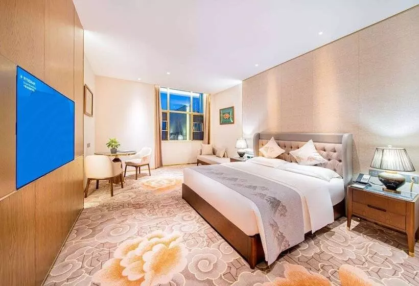 ホテル Wyndham Shiyan Downtown