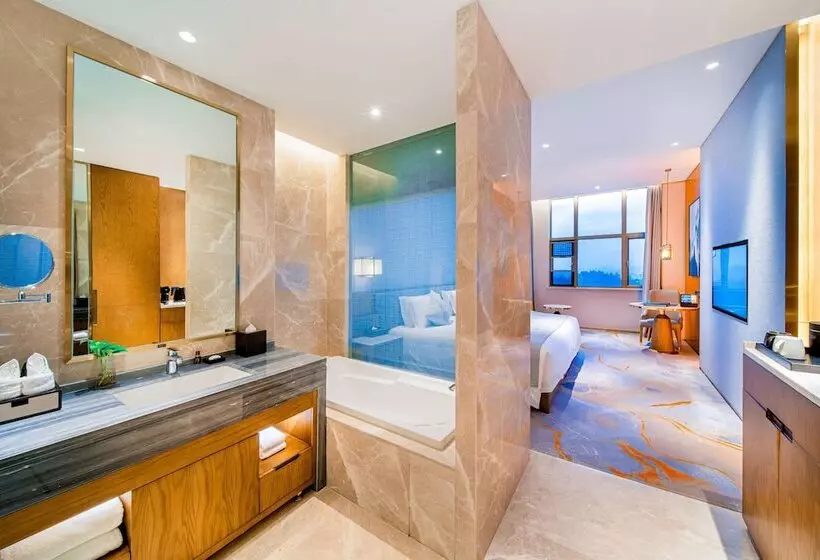 ホテル Wyndham Shiyan Downtown