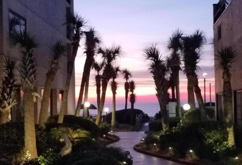 Ocean Front, Private Balconies