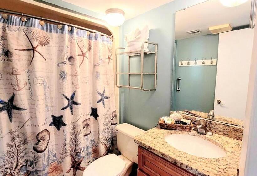 Ocean Front, Private Balconies