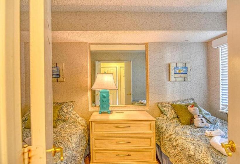 Ocean Front, Private Balconies