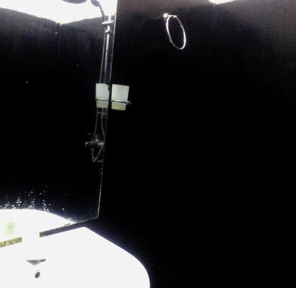 پانسیون Ella Walkers Nest