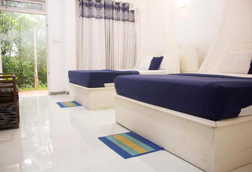 پانسیون Ella Walkers Nest