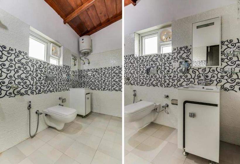 펜션 Oyo 78260 Naini Greens Villa