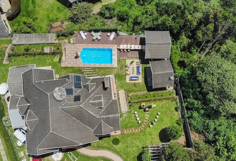 Pension Pousada Pink Village