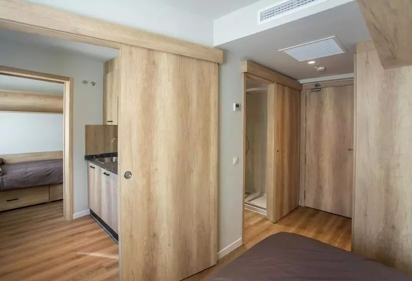 Retkeilymaja Micampus Bilbao Student Residence