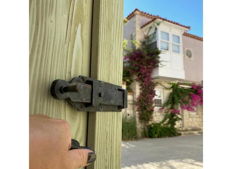 مبيت وإفطار My Dream Alacati