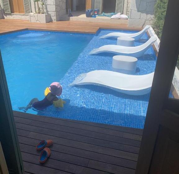 مبيت وإفطار My Dream Alacati