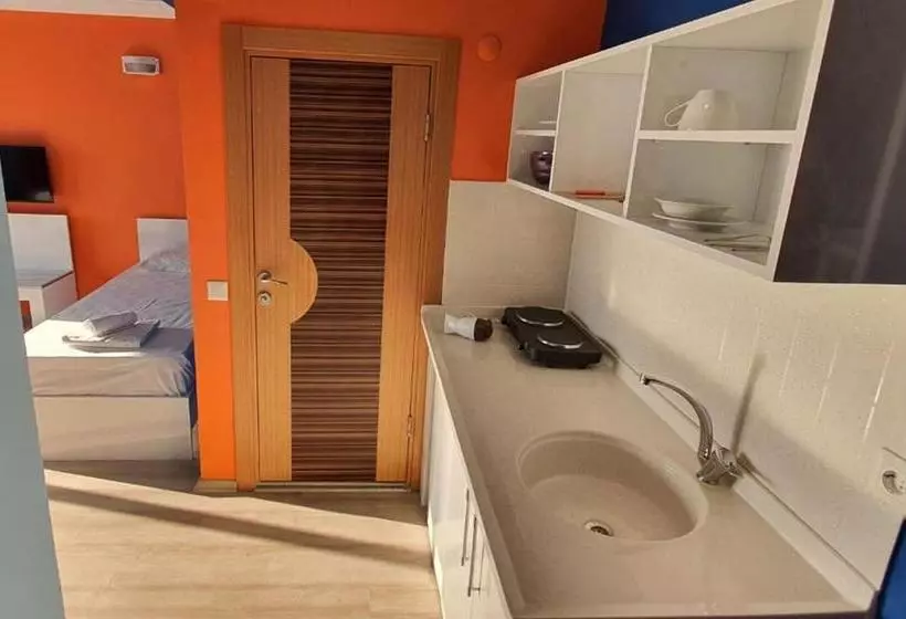 Dolly Apartments