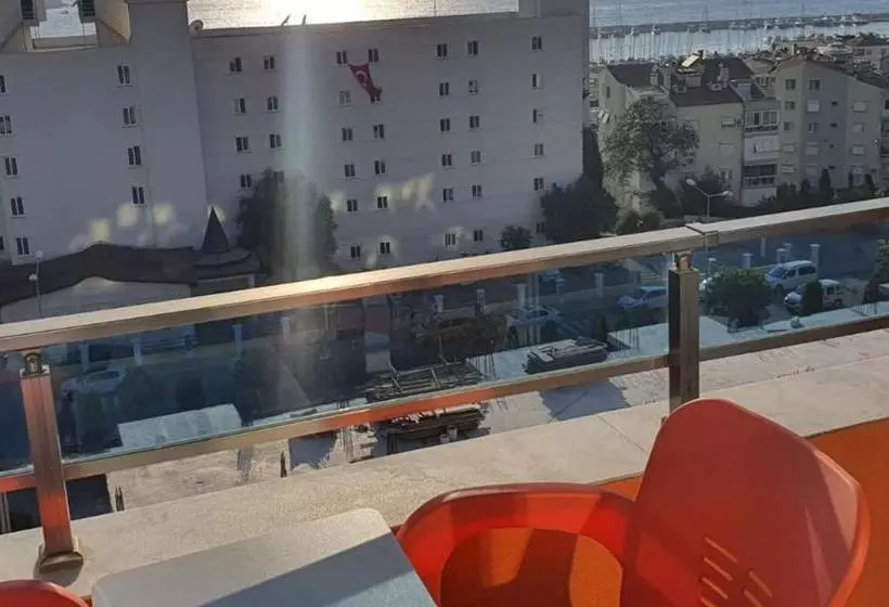 Dolly Apartments