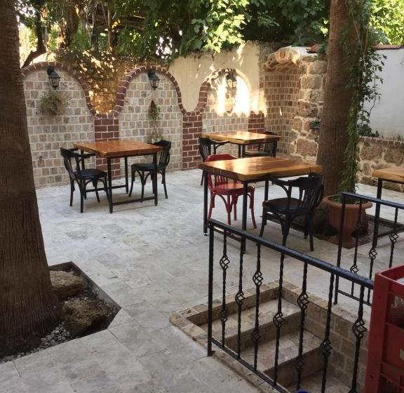 Hamburg Apart Hotel Antalya