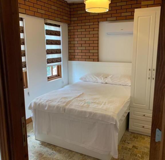 Hamburg Apart Hotel Antalya